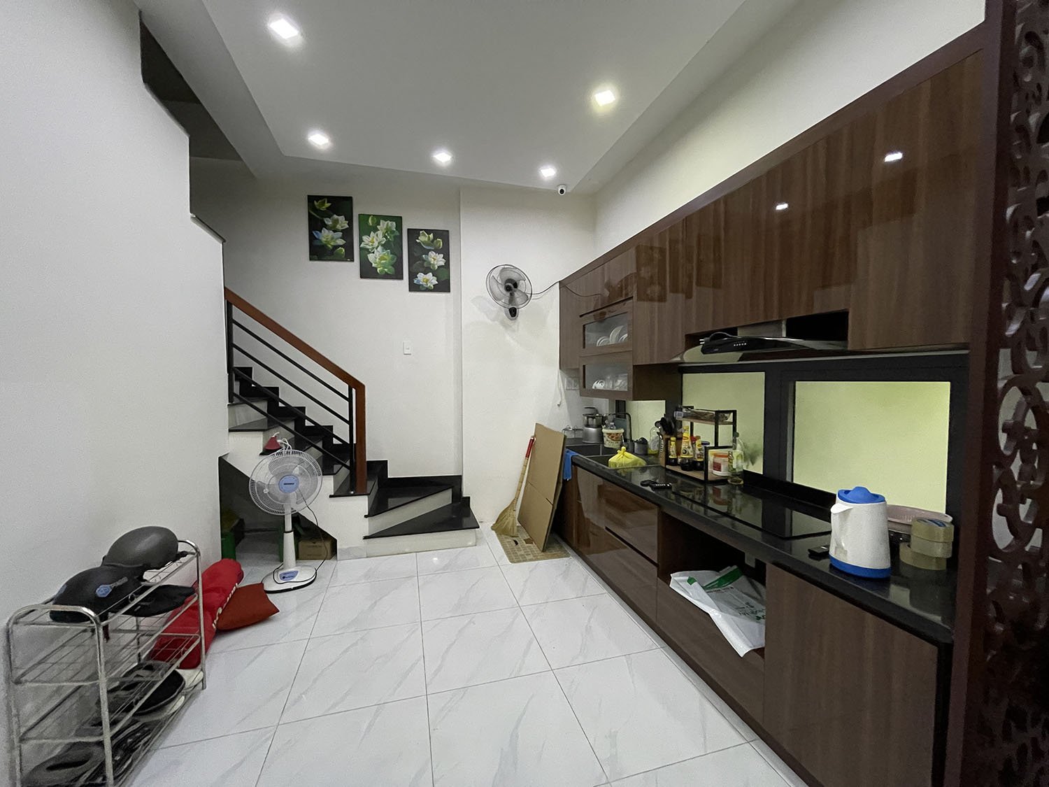 Bán nhà Đường Phạm Văn Đồng, Thành Phố Thủ Đức Tuyệt phẩm 3 lầu căn góc 2 mặt tiền hẻm nhựa 8m