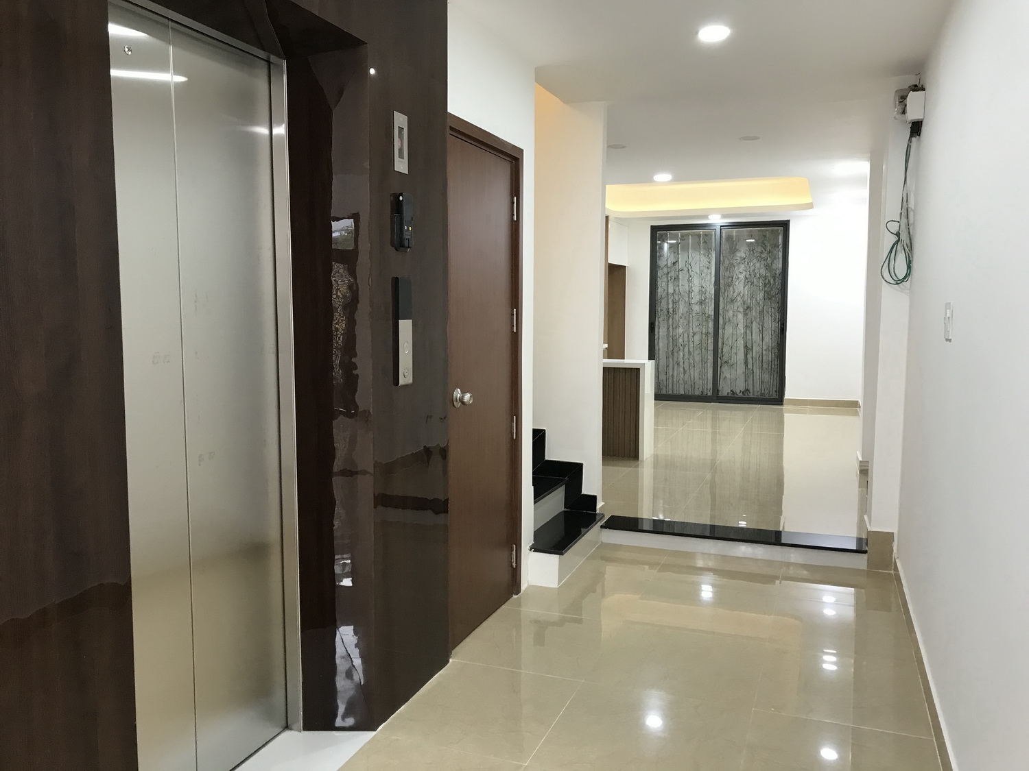 Tòa nhà 5L (4x20) t.kế C.Âu,9 căn hộ dịch vụ + 2 Penhouse thang máy, hẻm VIP Võ Thị Sáu - gần Phạm Ngọc Thạch