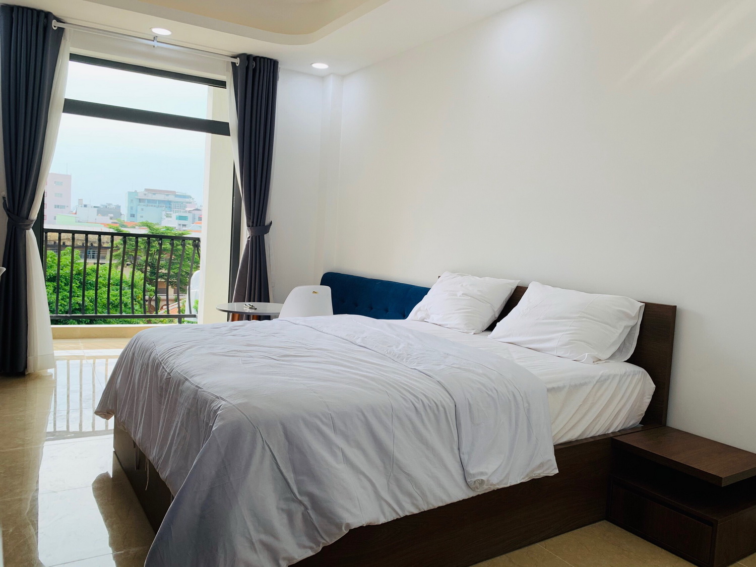 Tòa nhà 5L (4x20) t.kế C.Âu,9 căn hộ dịch vụ + 2 Penhouse thang máy, hẻm VIP Võ Thị Sáu - gần Phạm Ngọc Thạch