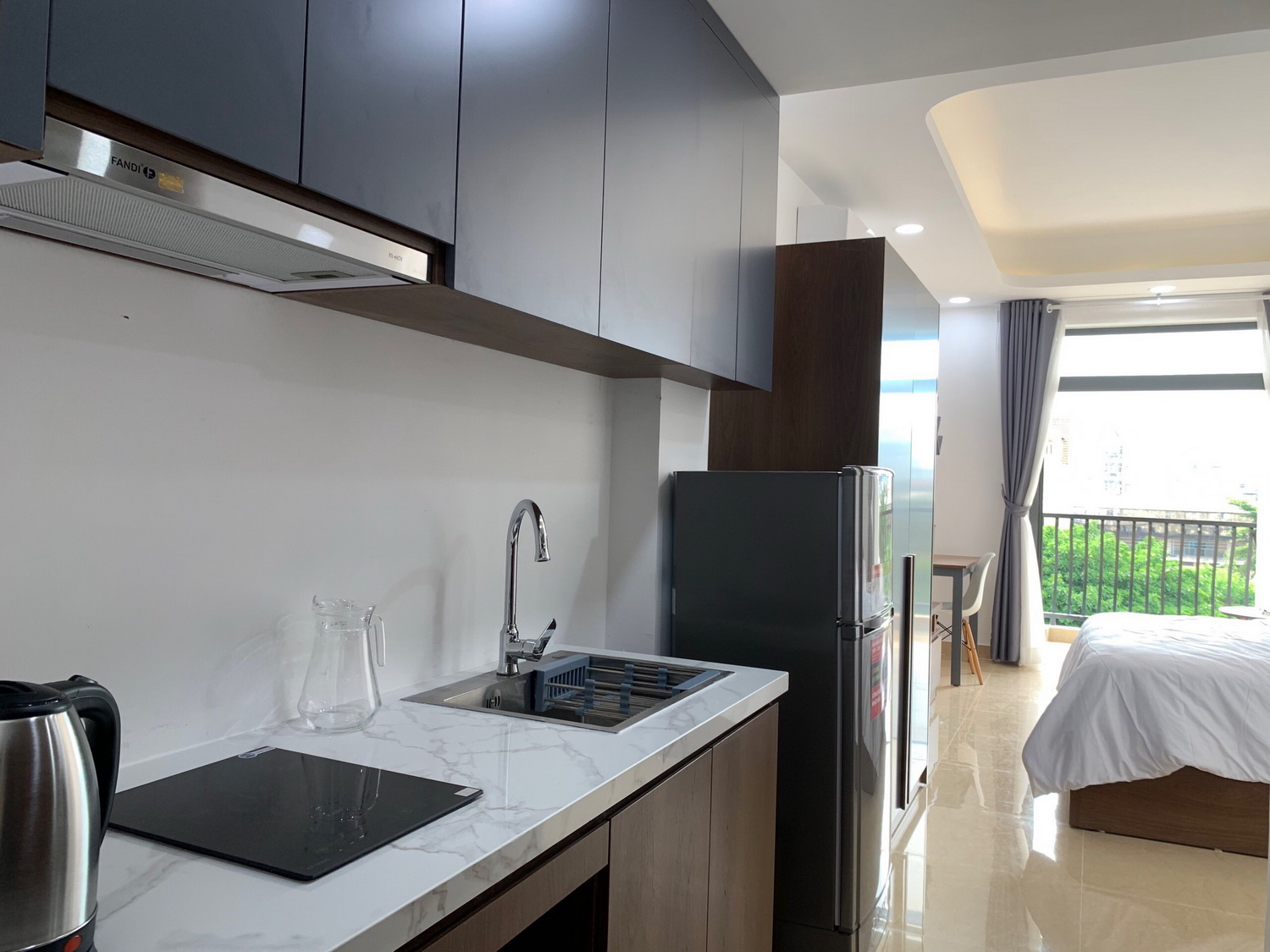 Tòa nhà 5L (4x20) t.kế C.Âu,9 căn hộ dịch vụ + 2 Penhouse thang máy, hẻm VIP Võ Thị Sáu - gần Phạm Ngọc Thạch
