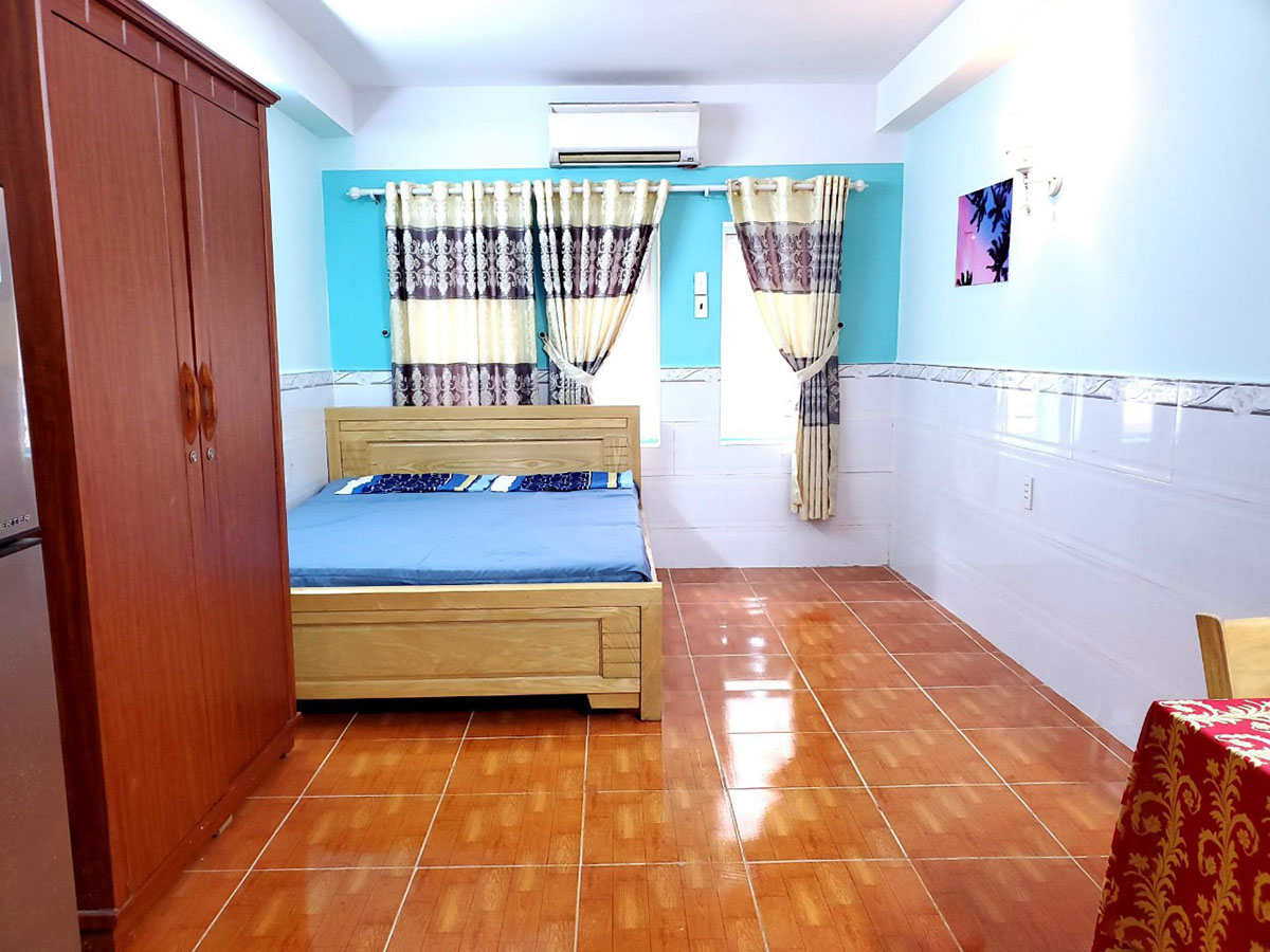 Bán nhà Đường Bạch Đằng, Quận Bình Thạnh nhà 4 lầu có 9 phòng dịch vụ đang cho thuê 40tr/tháng