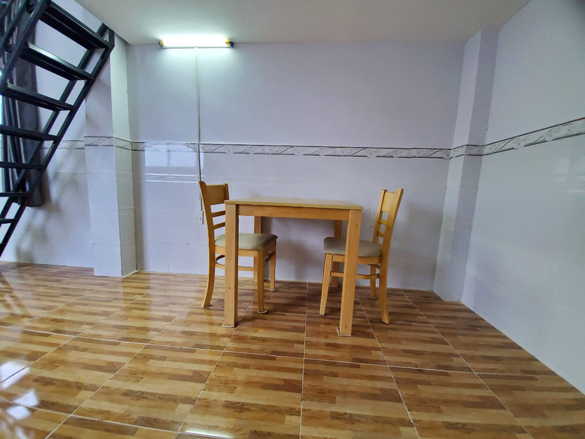 Bán nhà Đường Bạch Đằng, Quận Bình Thạnh nhà 4 lầu có 9 phòng dịch vụ đang cho thuê 40tr/tháng