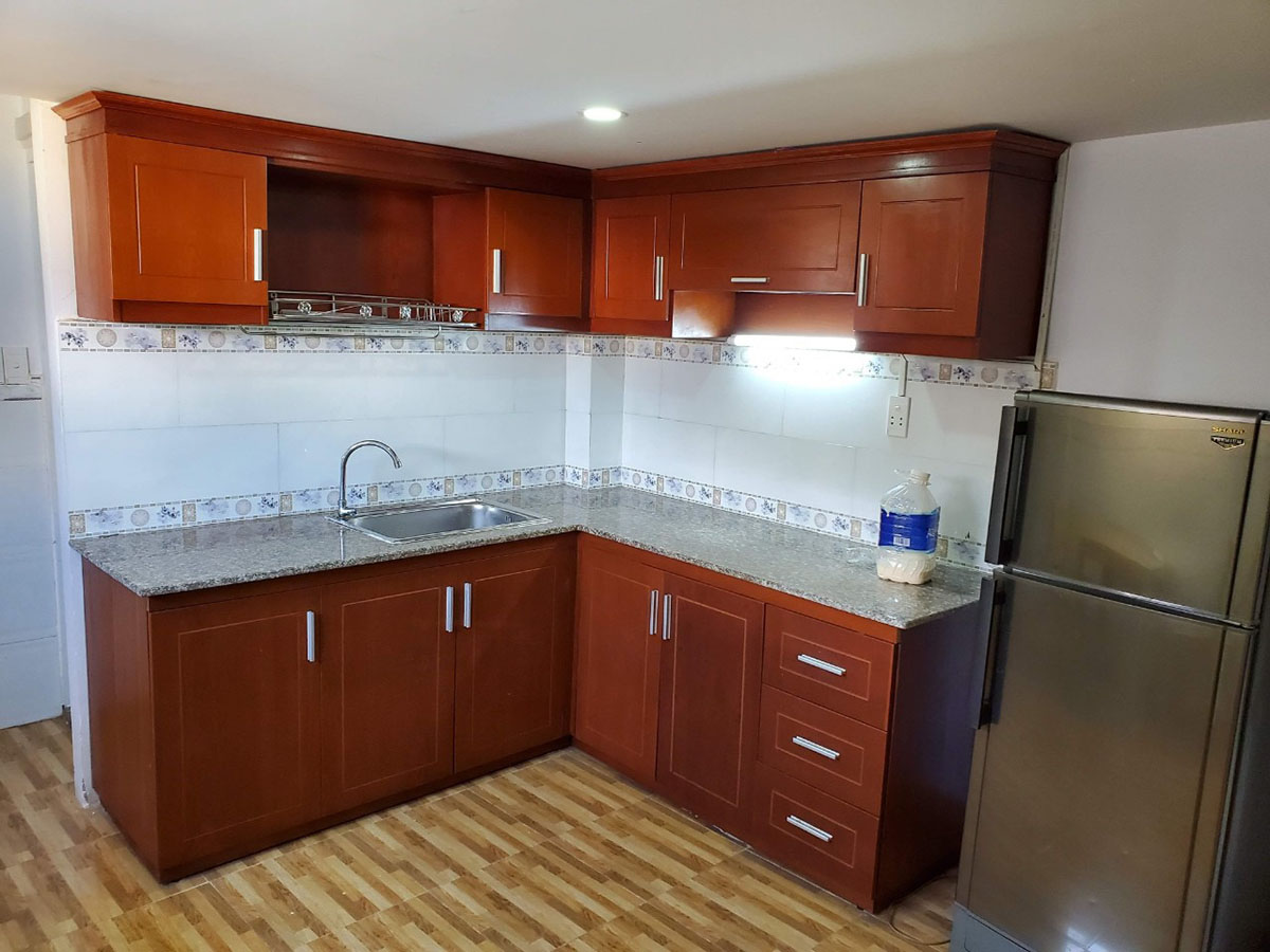 Bán nhà Đường Bạch Đằng, Quận Bình Thạnh nhà 4 lầu có 9 phòng dịch vụ đang cho thuê 40tr/tháng