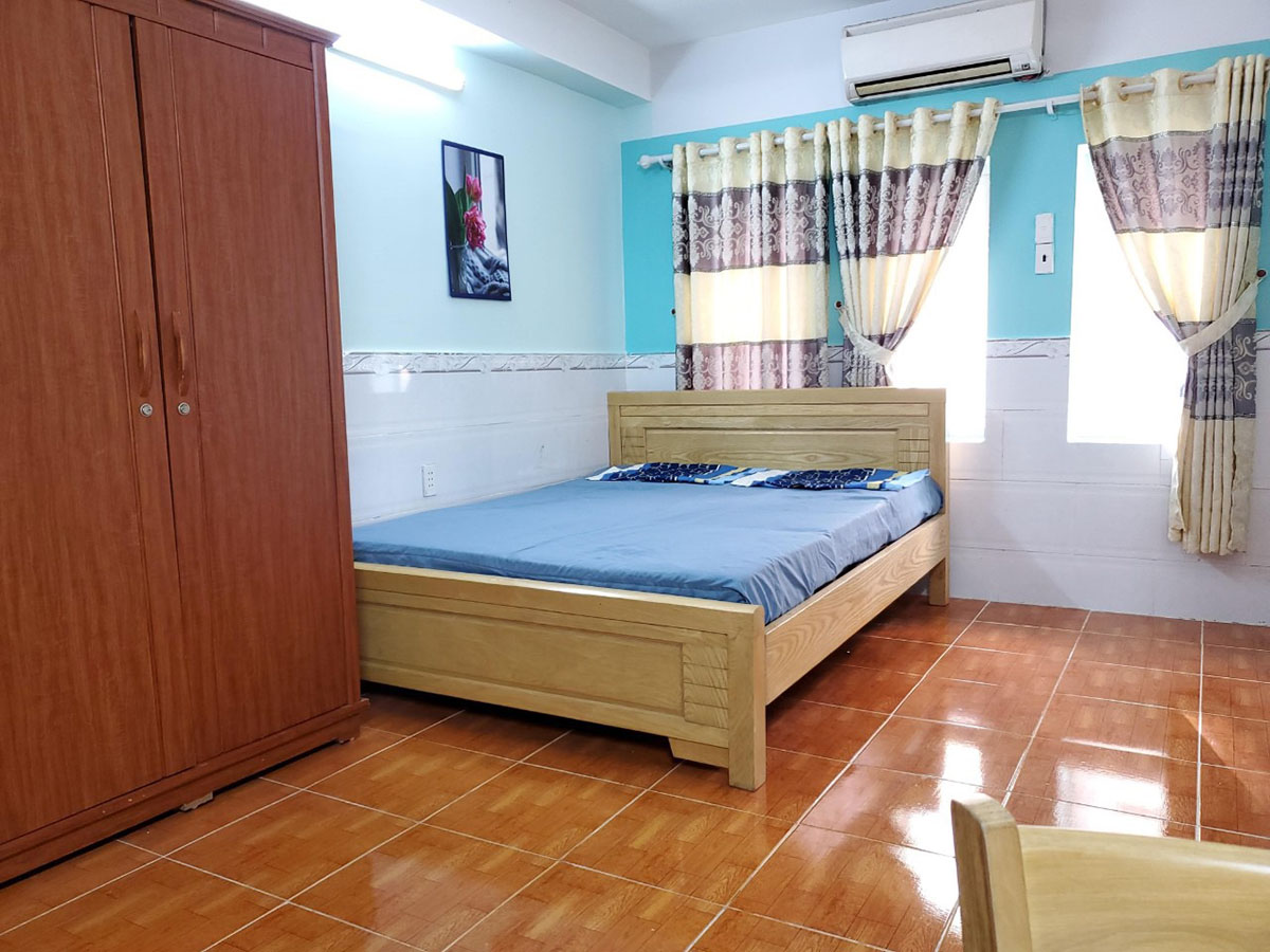 Bán nhà Đường Bạch Đằng, Quận Bình Thạnh nhà 4 lầu có 9 phòng dịch vụ đang cho thuê 40tr/tháng