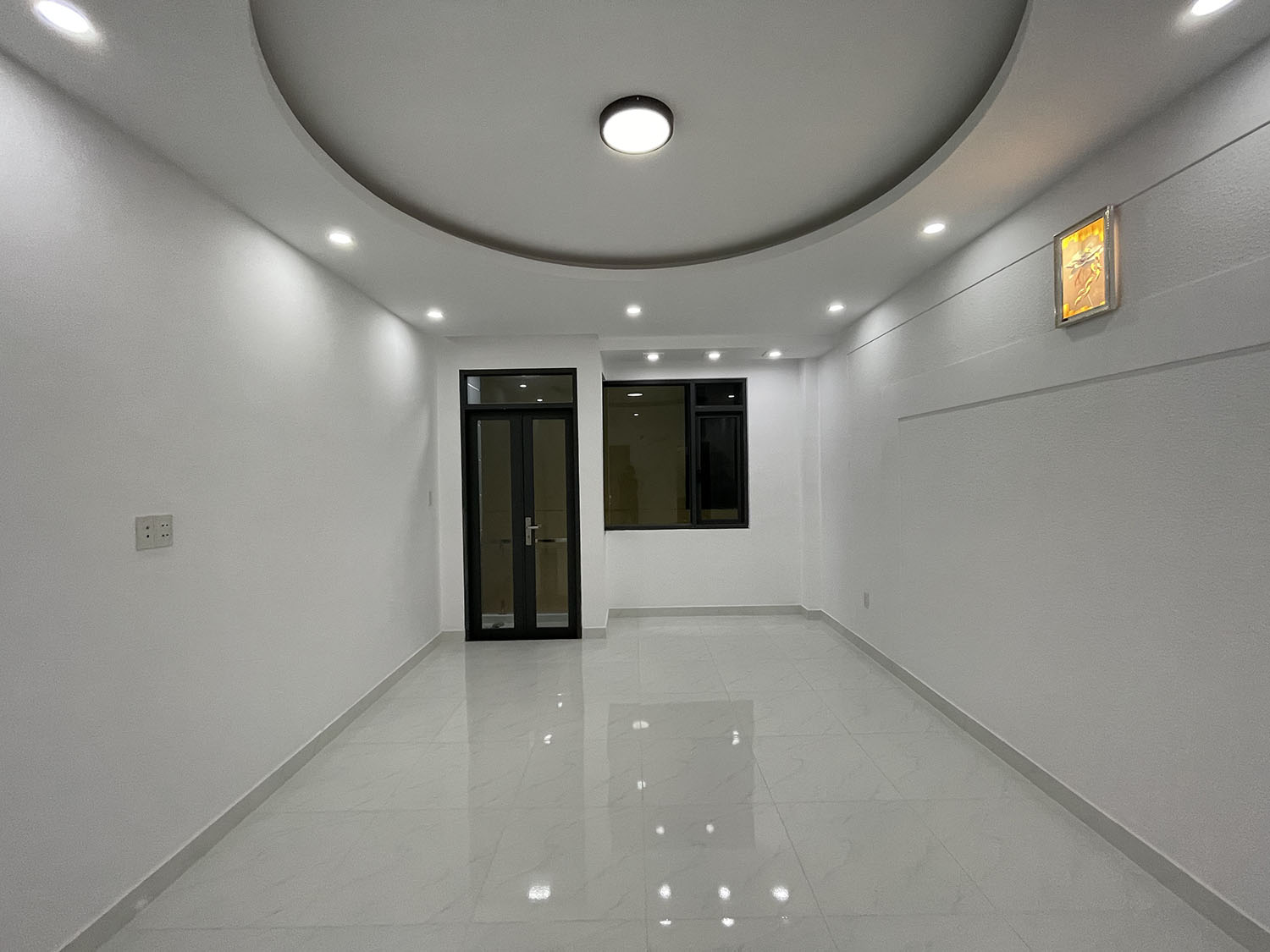 Bán nhà Nguyễn Đình Chính, Quận Phú Nhuận Siêu phẩm 4 lầu t.kế Singapore - gần Nguyễn Văn Trỗi