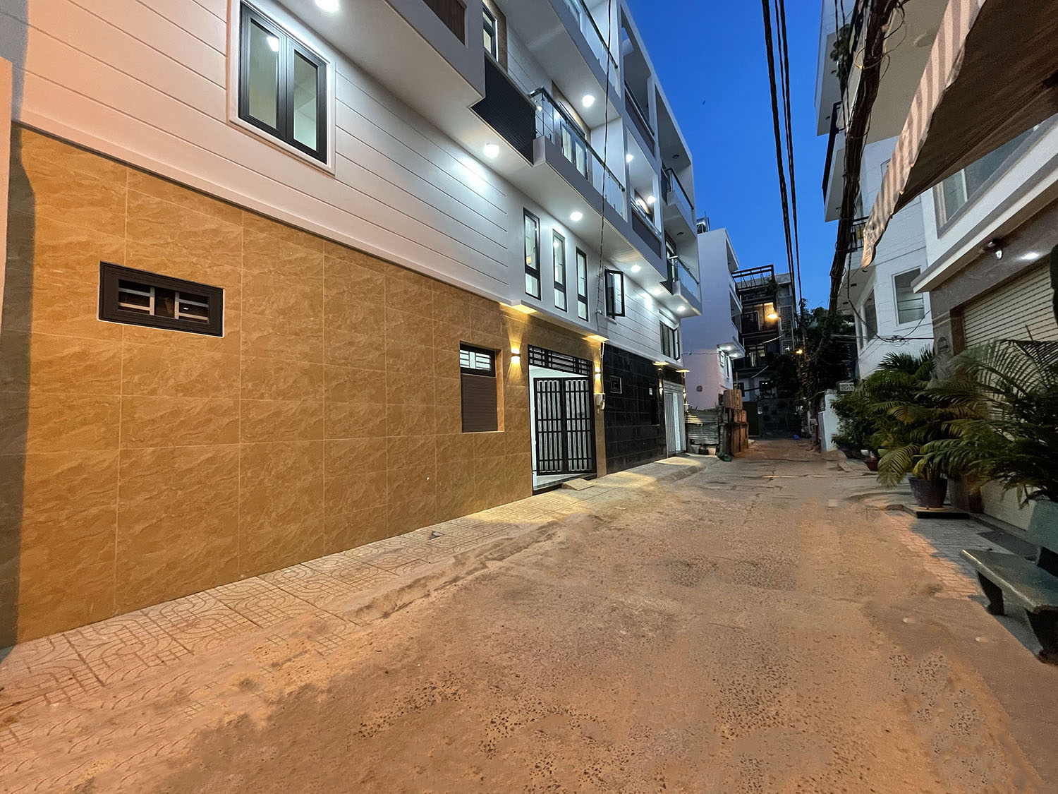 Bán nhà Nơ Trang Long, Quận Bình Thạnh Tuyệt phẩm B.thự Mini 3 lầu thiết kế Singapore hẻm ôtô 7 chỗ