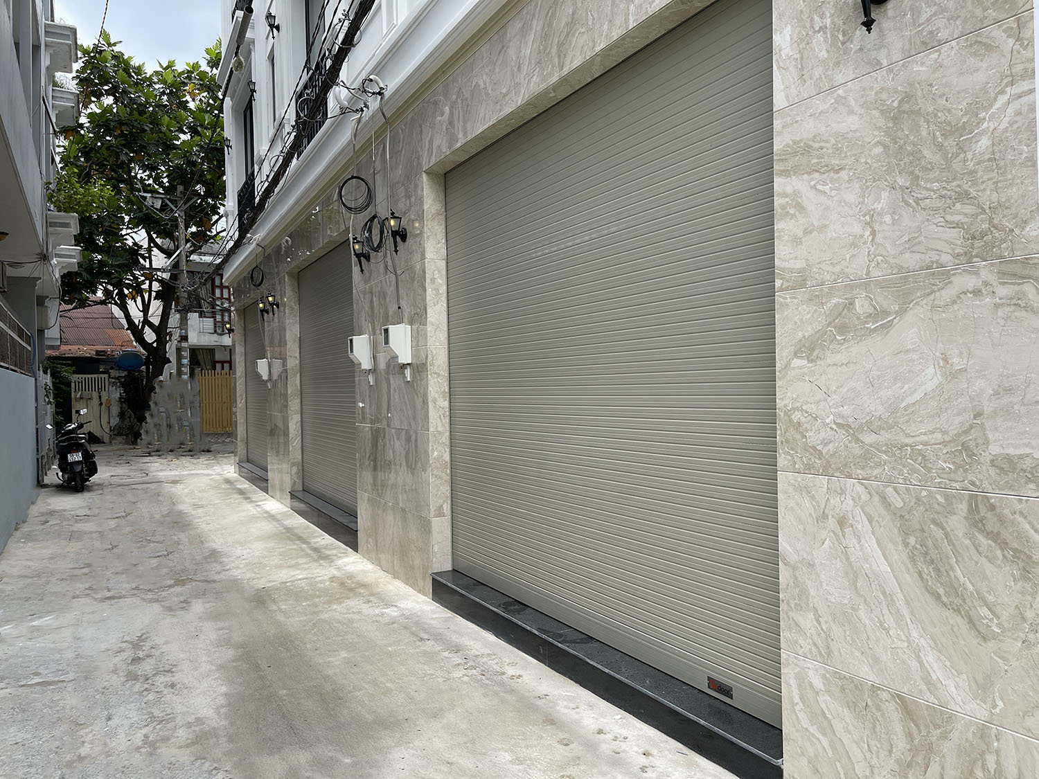 Bán nhà Phan Văn Trị, Quận Bình Thạnh Tuyệt phẩm 3 lầu t.kế Châu Âu đẹp lung linh,mới 100%, khu VIP