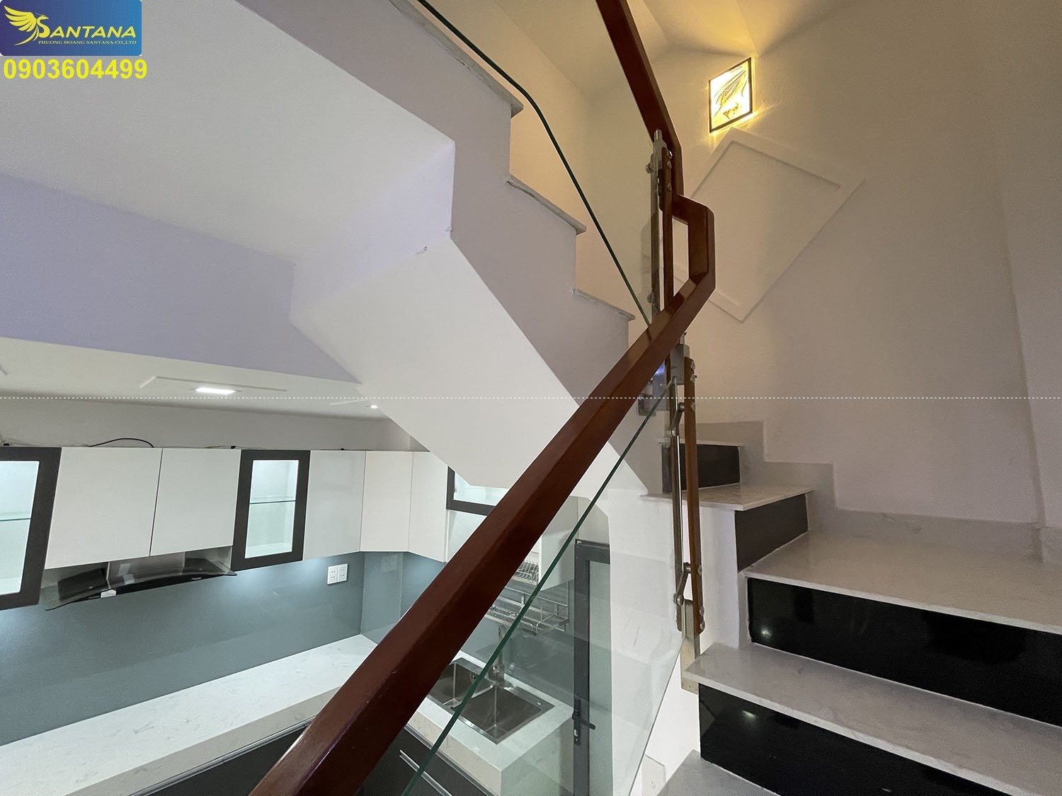 Bán nhà Nguyễn Đình Chính, Quận Phú Nhuận Siêu phẩm 4 lầu t.kế Singapore - gần Nguyễn Văn Trỗi